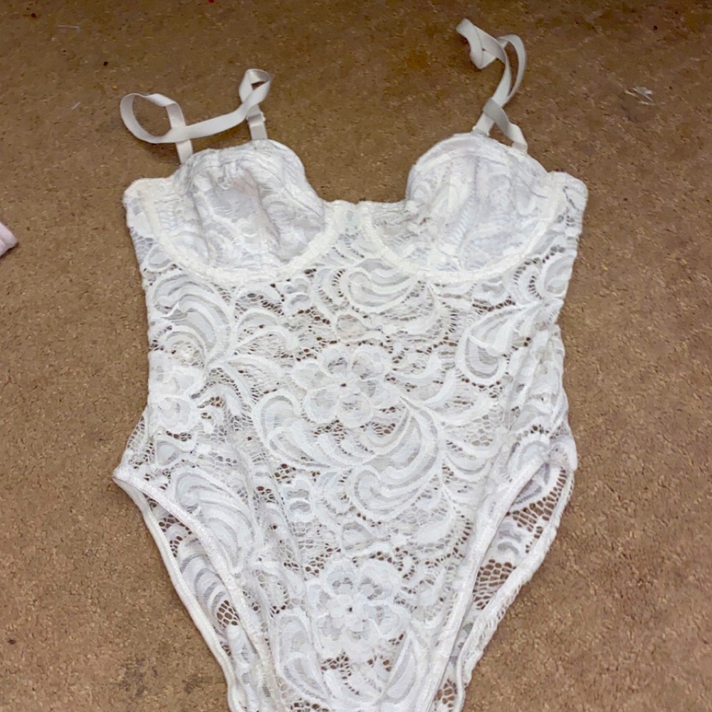 White lace bodysuit